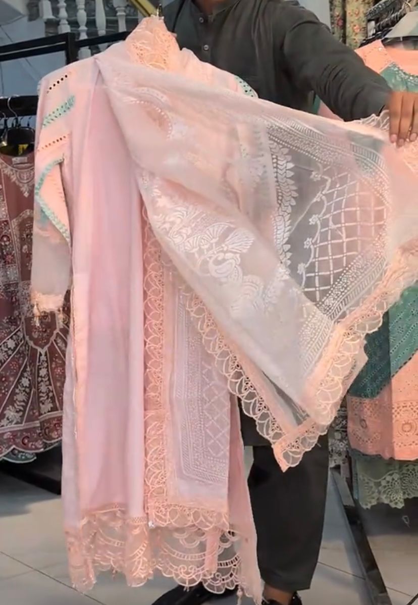 Maria B Chicken Kari Lawn 3 Piece Light Peach Sticthed Suit